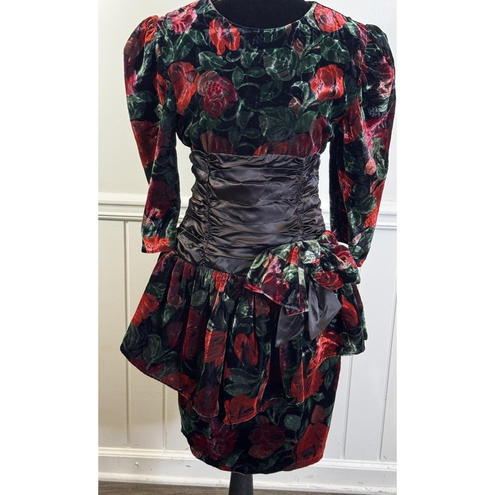 Vintage 1980s Party Dress M Black Red Velvet Floral Glam USA Puff Sleeve Bow - Picture 8 of 16
